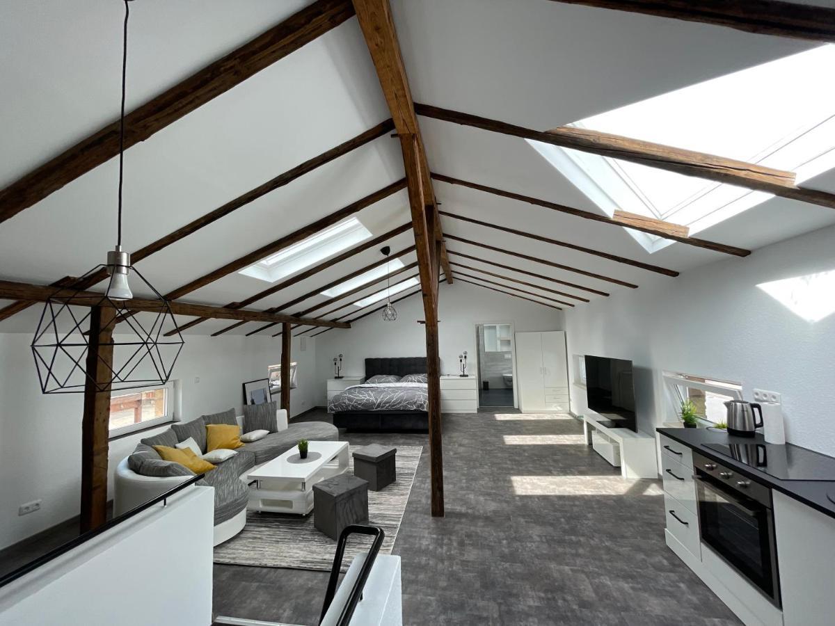 Gleis 13 - The Loft Im Ehemaligen Lokschuppen Apartment Bueckeburg Exterior photo